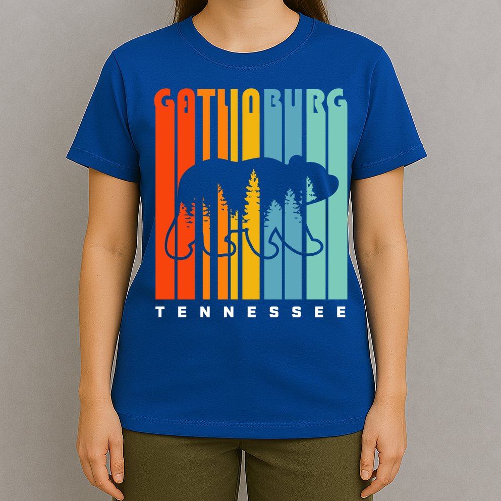 Gatlinburg Tennessee Bear Great Smoky Mountains Hiking Retro Gift T-Shirt
