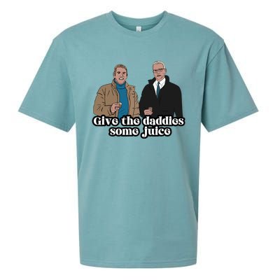 Give The Daddies Some Juice Funny For ManS And WomanS Sueded Cloud Jersey T-Shirt