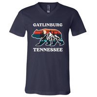 Gatlinburg Tennessee Great Smoky Mountains Bear Souvenir V-Neck T-Shirt