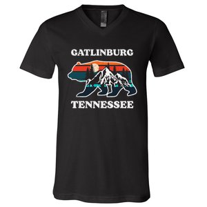 Gatlinburg Tennessee Great Smoky Mountains Bear Souvenir V-Neck T-Shirt