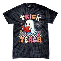 Groovy Teacher Halloween Retro Trick Or Teach Floral Ghost Tie-Dye T-Shirt