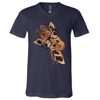 Good Time Hipster Giraffe Cute Giraffe Sunglasses V-Neck T-Shirt