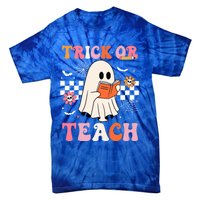 Groovy Teacher Halloween Retro Trick Or Teach Floral Ghost Cool Gift Tie-Dye T-Shirt