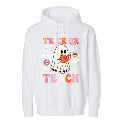 Groovy Teacher Halloween Retro Trick Or Teach Floral Ghost Cool Gift Garment-Dyed Fleece Hoodie