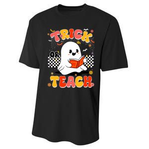 Groovy Teacher Halloween Retro Trick Or Teach Floral Ghost Performance Sprint T-Shirt