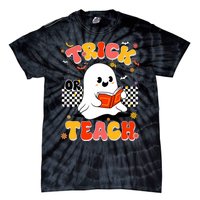 Groovy Teacher Halloween Retro Trick Or Teach Floral Ghost Tie-Dye T-Shirt