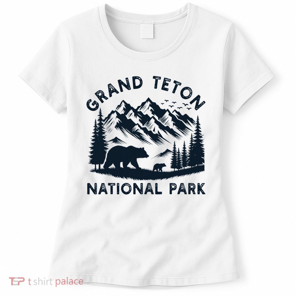 Grand Teton National Park Wyoming Bear Hiking Mountain Women's T-Shirt