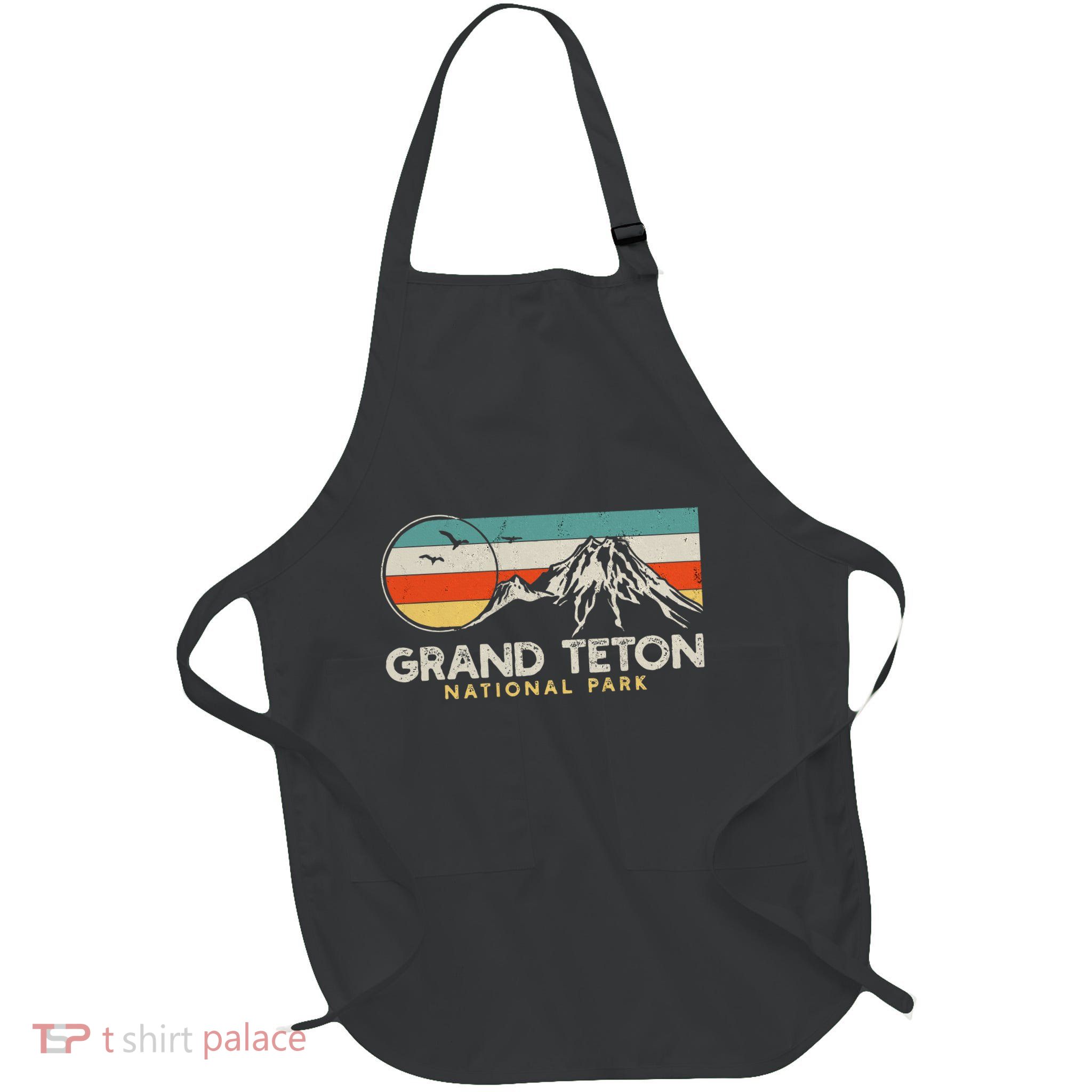 Grand Teton National Park Full-Length Apron With Pockets