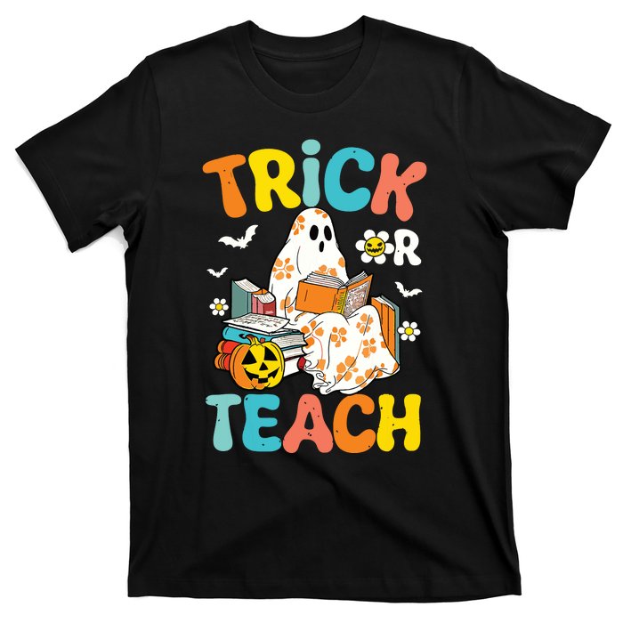 Groovy Trick Or Teach Funny Teacher Halloween Costume T-Shirt