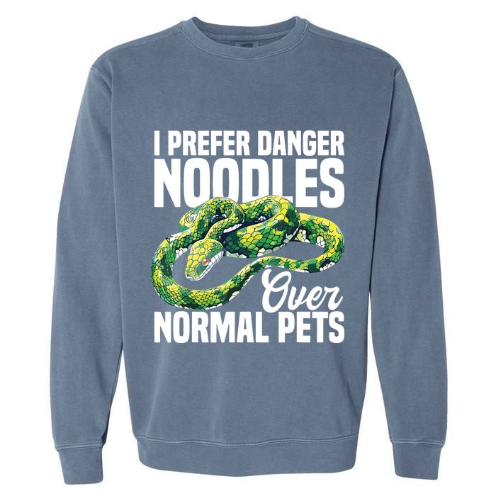 Green Tree Python Cage Reptile Keeper Snake Food Python Garment-Dyed Sweatshirt