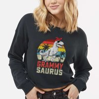 Grammysaurus T Rex Dinosaur Grammy Saurus MotherS Family Sweat Cropped Pullover Crew
