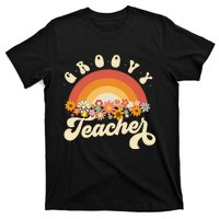 Groovy Teacher Retro Rainbow Colorful Design Teaching T-Shirt