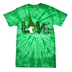 Gnome Teacher St Patricks day Love Teacher Life Shamrock Tie-Dye T-Shirt