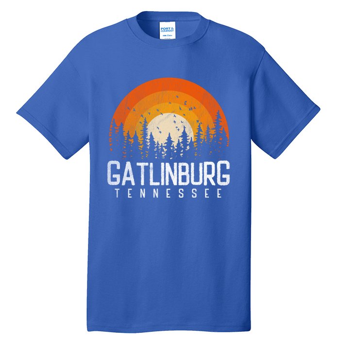 Gatlinburg Tennessee Tn Gift Retro Style Vintage 80s Gift Cool Gift Tall T-Shirt