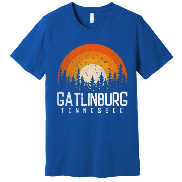 Gatlinburg Tennessee Tn Gift Retro Style Vintage 80s Gift Cool Gift Premium T-Shirt