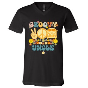 Groovy Uncle Retro Matching Family Baby Shower Father's Day V-Neck T-Shirt