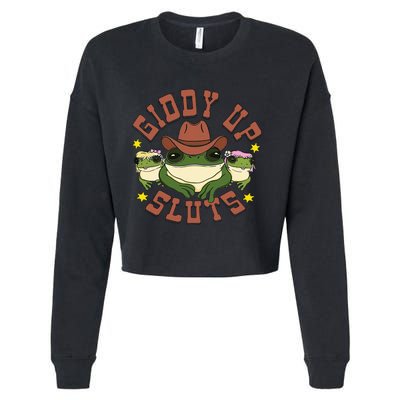 Giddy Up Sluts Funny Western Cowgirl Ranch Rodeo Frog Cropped Pullover Crew