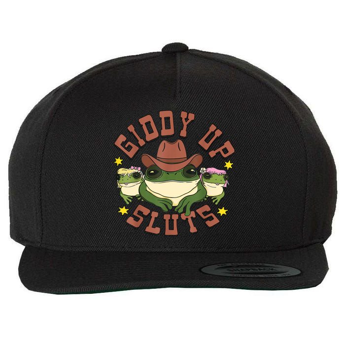 Giddy Up Sluts Funny Western Cowgirl Ranch Rodeo Frog Wool Snapback Cap