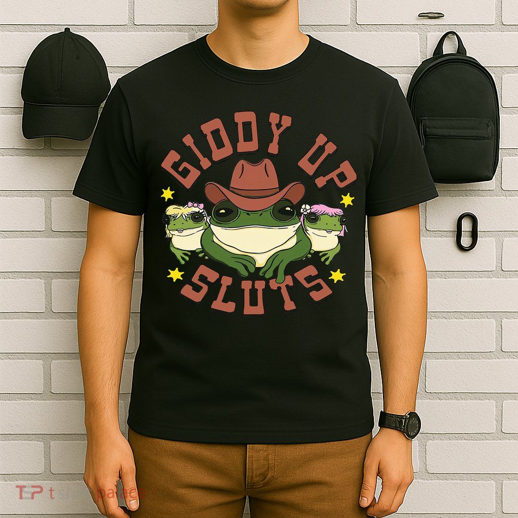 Giddy Up Sluts Funny Western Cow Ranch Rodeo Frog T-Shirt