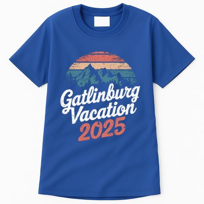 Gatlinburg Vacation 2025 Family Vacation Gift Tall T-Shirt