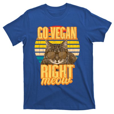 Go Vegan Right Meow Vegetarian Cool Gift T-Shirt