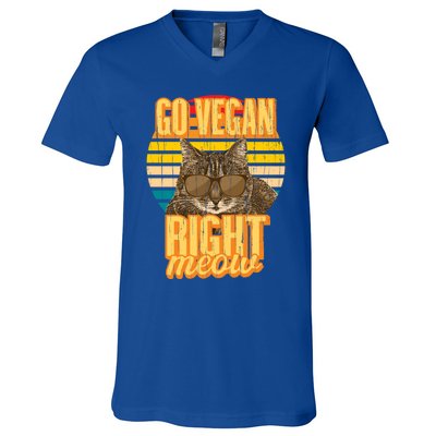 Go Vegan Right Meow Vegetarian Cool Gift V-Neck T-Shirt