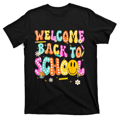 Groovy Welcome Back To School Teachers T-Shirt