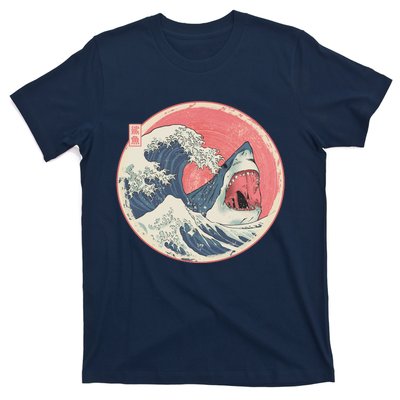 Great Wave Great White Shark Traditional Painting T-Shirt