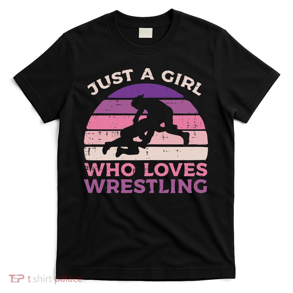 Girl Who Loves Wrestling Retro Wrestler Women  T-Shirt