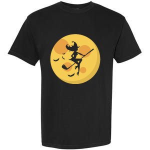 Golf Witch Riding Golf Stick Funny Halloween Golf Club Garment-Dyed Heavyweight T-Shirt