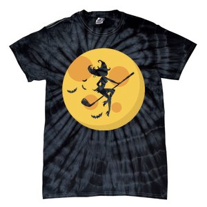 Golf Witch Riding Golf Stick Funny Halloween Golf Club Tie-Dye T-Shirt