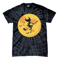 Golf Witch Riding Golf Stick Funny Halloween Golf Club Tie-Dye T-Shirt