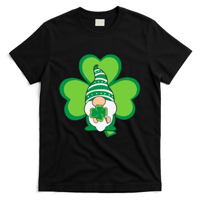 Gnome With Shamrock St Patricks Day T-Shirt