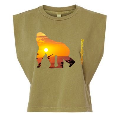 Gorilla With Sunset In Africa Wildlife Gorillas Meaningful Gift Garment-Dyed Women's Muscle Tee