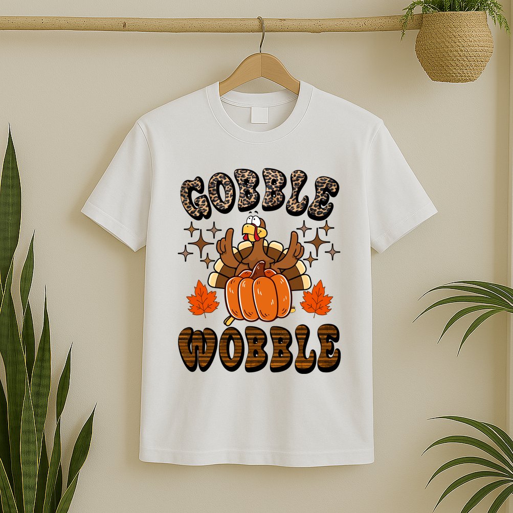 Gooble Wobble Turkey Thanksgiving Holiday Cheetah T-Shirt