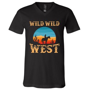 Great Wild Wild West Cowboy Design Western Country Fan V-Neck T-Shirt