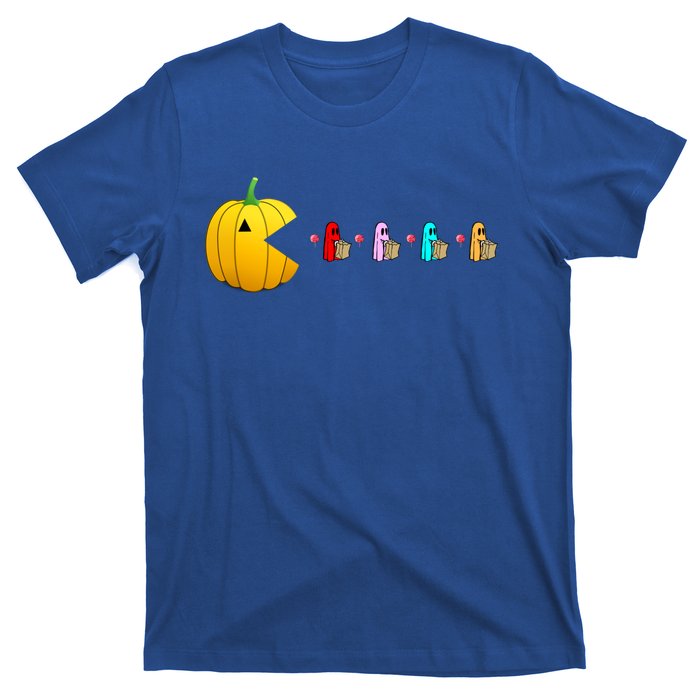 Halloween 2020 Pumpkin Eats Ghosts Trick Or Treaters Gamer Great Gift T-Shirt