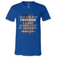 Historical Abraham Lincoln Freedom Quote With American Flag Great Gift V-Neck T-Shirt