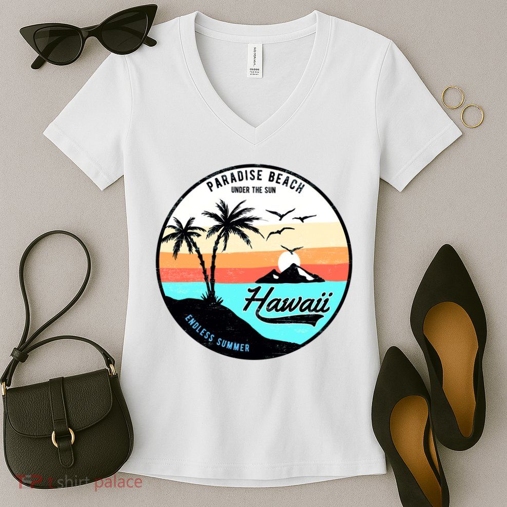 Hawaii Paradise Beach Women's V-Neck T-Shirt