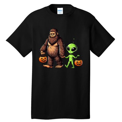 Halloween Bigfoot Alien Bigfoot Lover Halloween Tall T-Shirt