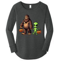 Halloween Bigfoot Alien Bigfoot Lover Halloween Women's Perfect Tri Tunic Long Sleeve Shirt