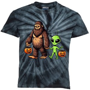 Halloween Bigfoot Alien Bigfoot Lover Halloween Kids Tie-Dye T-Shirt