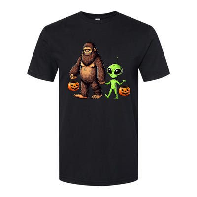 Halloween Bigfoot Alien Bigfoot Lover Halloween Softstyle® CVC T-Shirt