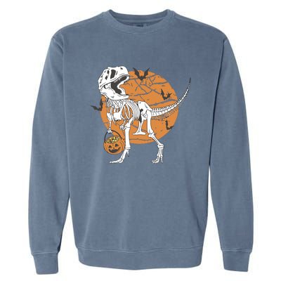 Halloween Boy Dinosaur Skeleton T Rex Scary Pumpkin Moon Garment-Dyed Sweatshirt