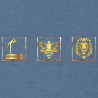 Hose Bee Lion Funny Hoes Be Lying Intended Garment-Dyed Sweatshirt