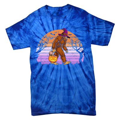 Halloween Bigfoot Pumpkin Spice Halloween Bigfoot Lover Tie-Dye T-Shirt