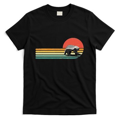 Honey Badger Retro Style Wild Animal Lover Zookeeper T-Shirt