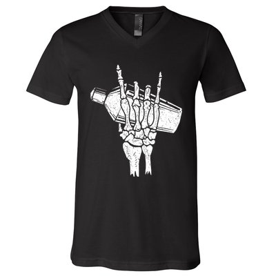 Halloween Bartender Rock On Hand Shaker Skeleton Bartending V-Neck T-Shirt