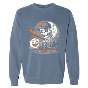 Halloween Baseball Skeleton Pitcher Catcher Baseballer Gift Garment-Dyed Sweatshirt