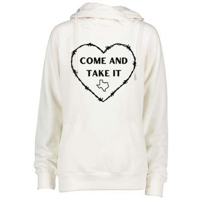 Heart Come And Take It Razor Barbed Wire Political Womens Funnel Neck Pullover Hood